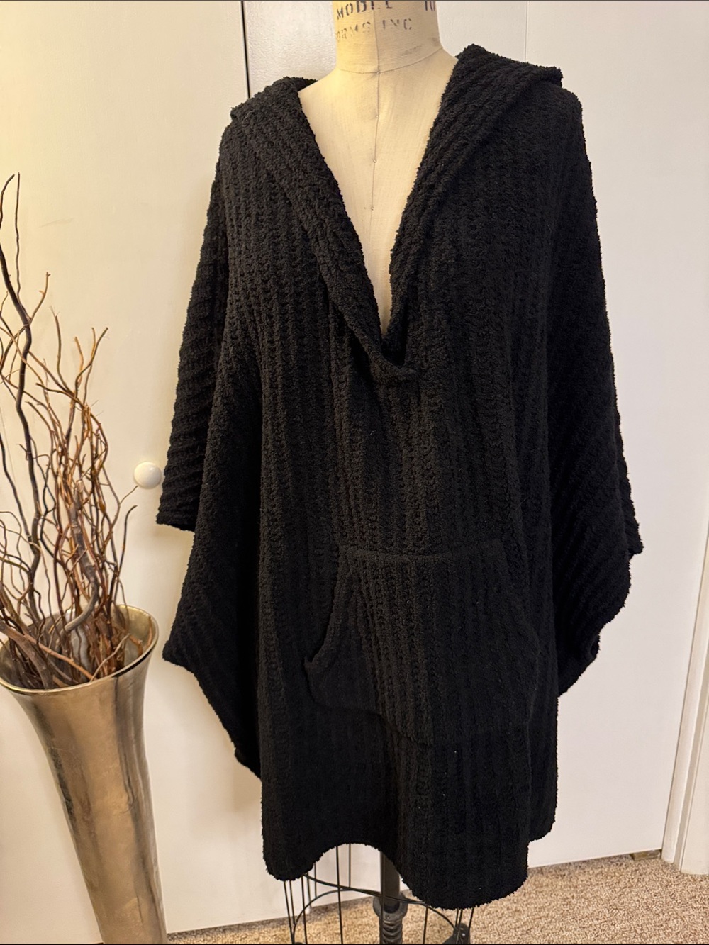 Tommy Bahama Black Hooded Knit Poncho